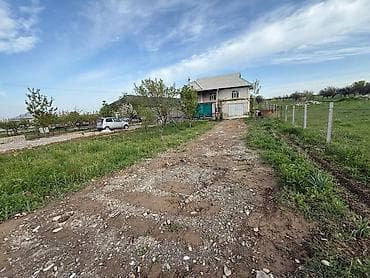 Жилой дом с участком - Дом капитальный, мансардный, крыша — 2