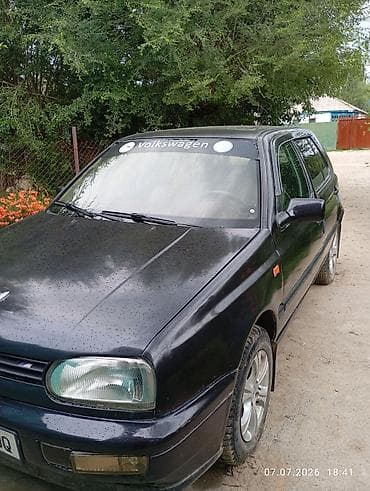 краски на авто: Volkswagen Golf: 1992 г., 1.8 л, Механика, Хэтчбэк — 3