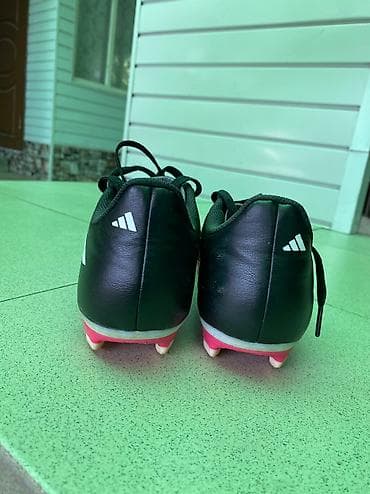 Adidas copa puré 1 с Испании 
Оригинал с магазина Адидас 
Размер 40,50 — 3