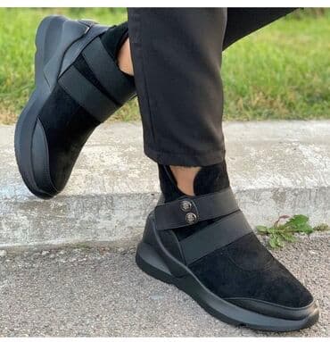 деми кроссовки: Демисезонные (39-40 размер) очень легкие мягкие удобные. Подойдет под — 2