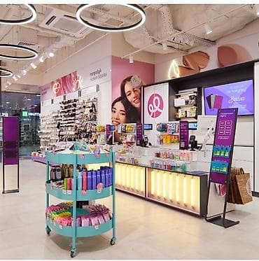 Личные вещи: Продается готовый магазин Корейской косметики.Магазин работает — 1