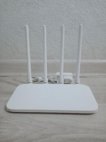 2-диапазонный Xiaomi Mi 4A Wi-Fi Router (R4AC), отличное состояние