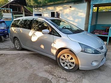 Mitsubishi Grandis: 2006 г., Минивэн — 2