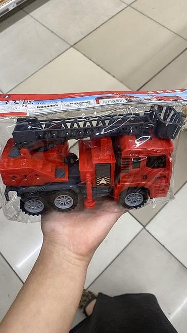 Детский мир: Игрушечная пожарная машина с лестницей - Серия: Fire Protection — 2