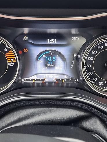 жир чероки: Jeep Cherokee: 2021 г., 2.4 л, Автомат, Бензин, Кроссовер — 9