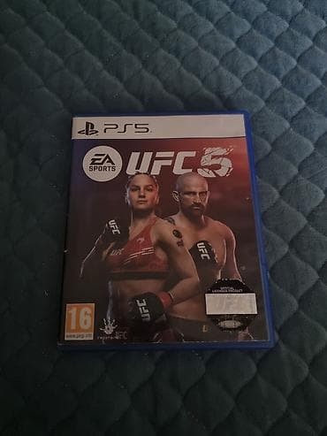 видеоигры: EA Sports UFC 5 — дисковая версия для PlayStation 5 диск в хорошем — 1
