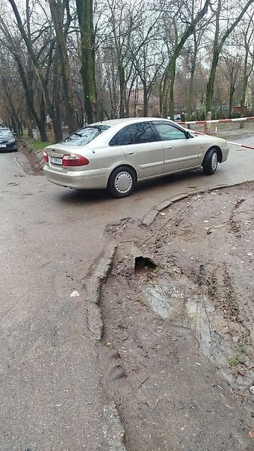 mazda 626 старушка: Mazda 626: 2000 г., Ручные, Бензин, Седан — 1
