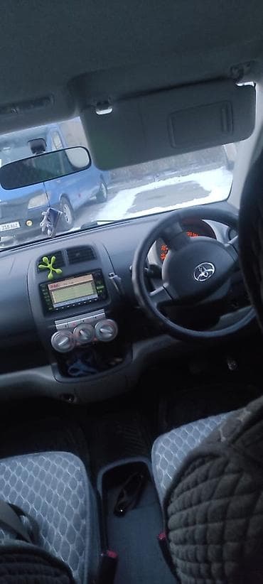 бюджетные авто: Toyota Passo: 2004 г., 1 л, Автомат, Бензин, Хэтчбэк — 7