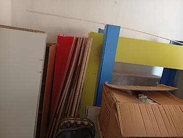 Набор разнородного оборудования и вещей для дома и малого бизнеса