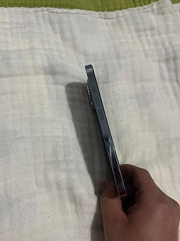 обмен с вашей доплатой: IPhone 13 Pro, Б/у, 128 ГБ, Защитное стекло, Чехол, 84 % — 6