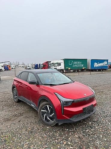 нова сити: JMEV : 2020 г., Электромобиль, Кроссовер — 1