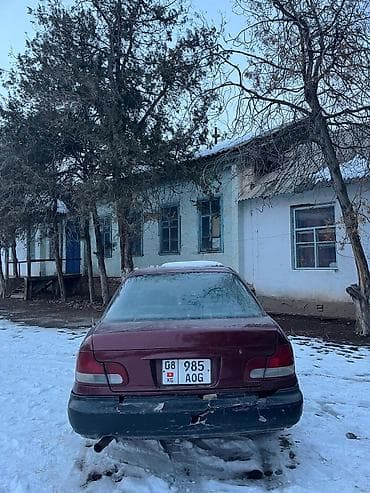 Hyundai Elantra: 1994 г., 1.6 л, Механика, Бензин — 6