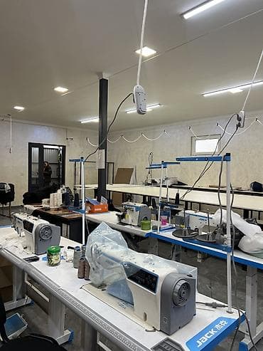 Коммерциялык мүлк: 🧵СДАЁТСЯ ГОТОВЫЙ ШВЕЙНЫЙ ЦЕХ — 150 м², с оборудованием. Заходи и — 2