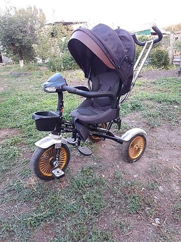 Коляска, цвет - Черный, Б/у