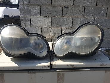 Детали электрики авто: Комплект передних фар Mercedes-Benz 2004 г., Оригинал — 1