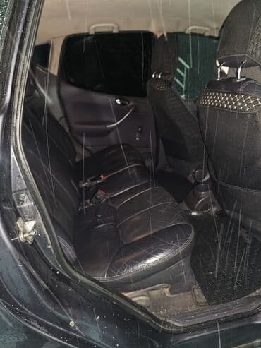 124 универсал: Продаётся универсал черного цвета с просторным багажным отсеком и — 6