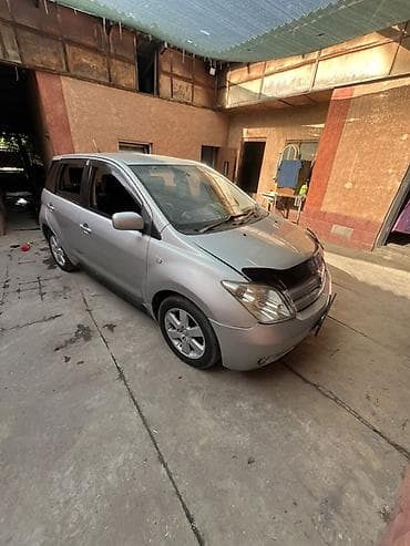 aion gac: Toyota Ist: 2002 г., 1.3 л, Бензин, Хэтчбэк — 2