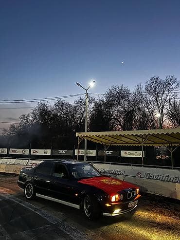 bmw 3 e46: BMW 5 series: 1992 г., Седан — 7