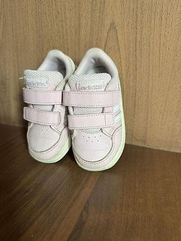 Балдардын кийим-кечелери жана бут кийимдери: Детские кроссовки adidas Original модель с двумя липучками. - — 5