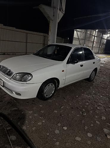 Daewoo: Daewoo Lanos: 2000 г., 1.3 л, Механика, Бензин, Седан — 10