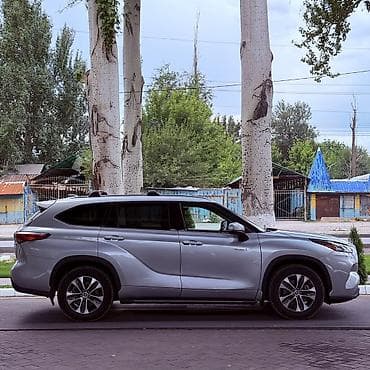 Продажа авто: Toyota Highlander: 2020 г., Гибрид, Кроссовер — 8