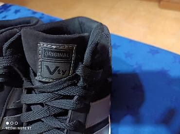 Личные вещи: Высокие кеды Vty (Original) — черные с серыми полосами. - Модель — 3