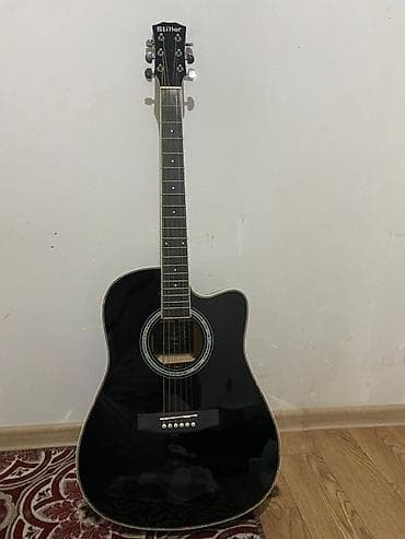 Аккордеоны: Гитара, отличное состояние, почтиновое — 4