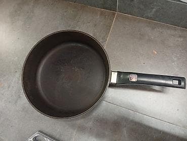 m tech: Продается электробутербродница Вега производства Китай НОВАЯ цена — 8