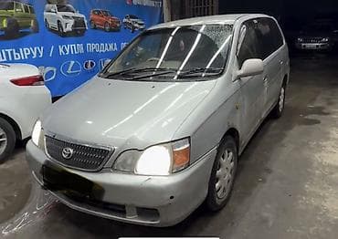 neta u pro: Toyota Gaia: 2002 г., 2 л, Автомат, Бензин, Минивэн — 5