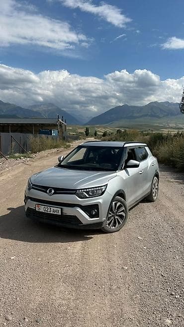 ford taurus: Ssangyong Tivoli: 2020 г., 1.6 л, Автомат, Бензин, Кроссовер — 2