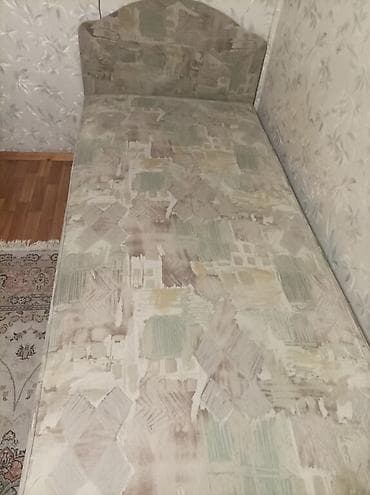 Кровать односпальная Лина, велюр каркас дерево.Цена 12000 сом