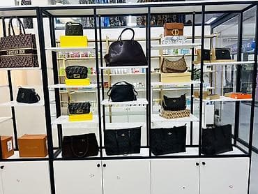 назад в будущее: Классическая сумка, Louis Vuitton, Материал: Натуральная кожа, Регулируемый ремень, Женские — 2