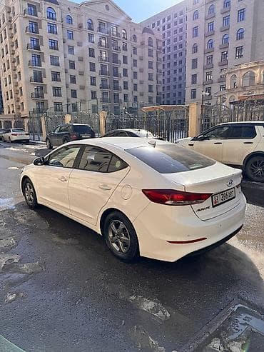 авто лив: Hyundai Avante: 2017 г., 1.6 л, Автомат, Бензин, Седан — 4