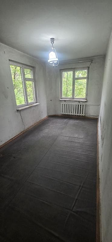 2 бөлмө, 44 м², 104-серия, 3 кабат, Эски ремонт