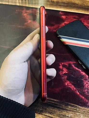 iphone plus: IPhone Xr, Красный — 3