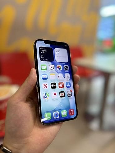 ретро телефоны: IPhone 12 Pro, Б/у, 128 ГБ, Space Gray, Чехол, 77 % — 7