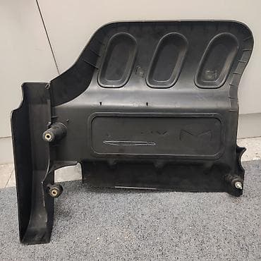 Клапанная крышка Mazda Б/у, Оригинал — 2