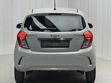 продам кару: Chevrolet Spark: 2017 г., 1 л, Вариатор, Бензин, Хэтчбэк — 4