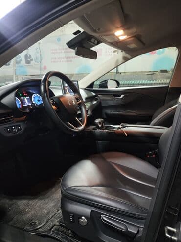 купить бу электромобиль из китая: Срочно Продаю Hongqi EQM5 Хончи E QM5 2021 год выпуска Электромобиль — 9