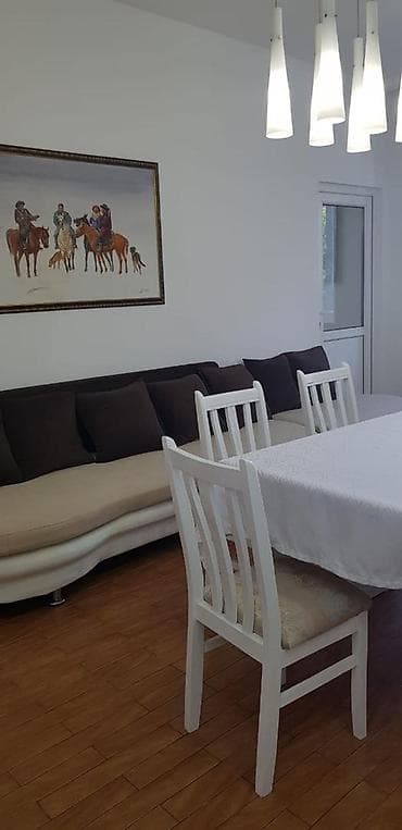osh flat: Сдаю 4х комнатную квартиру, ул. Московская 160/1 перес. Исанова — 9