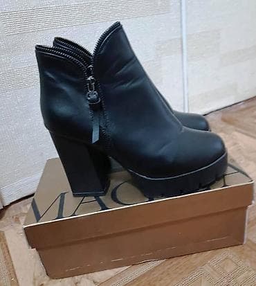 Женская обувь: Продам 38 размер, но маломерят на 37. За счет платформы их можно — 2