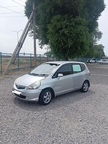 audi v8: Honda Fit: 2005 г., Автомат, Хэтчбэк — 6