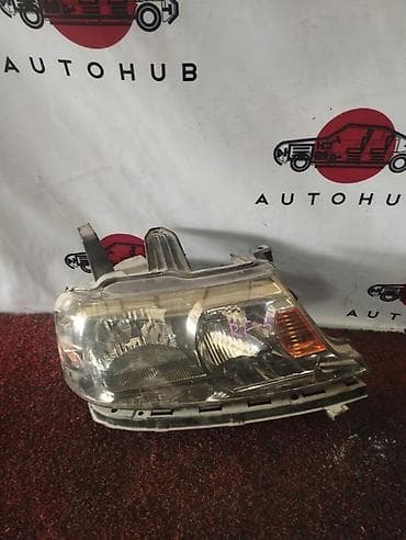 Фара правая для Honda Stepwgn RF5, 2005 г. (б/у). - Оригинальная