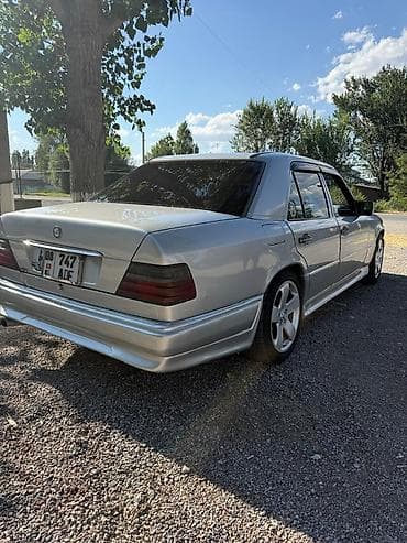 капот карина е: Mercedes-Benz W124: 1993 г., 2.8 л, Автомат, Бензин, Седан — 2