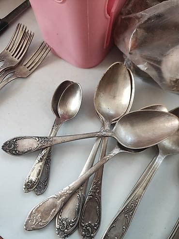 продам золото: Скупка золота и серебра. Принимаем: - ювелирные изделия (цепочки — 9