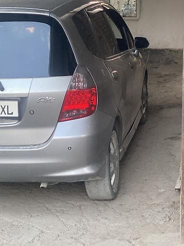 Honda Fit: 2003 г., 1.5 л, Автомат, Бензин, Хэтчбэк — 2