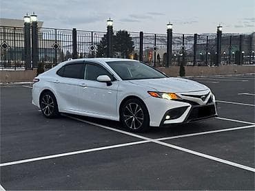 lexus ct 200h: Toyota Camry: 2019 г., 2.5 л, Вариатор, Гибрид, Седан — 4