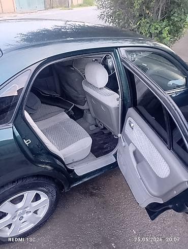 mazda cronos: Mazda 626: 2001 г., 1.8 л, Механика, Бензин, Седан — 3