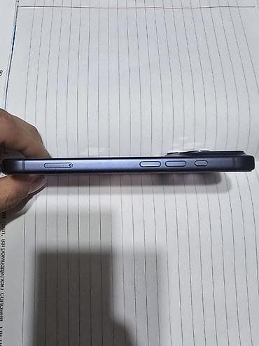 наушник ми: IPhone 17 Pro — 4