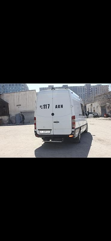 фаркоп на спринтер: Mercedes-Benz Спринтер: 2006 г., 3 л, Автомат, Дизель, Фургон — 5